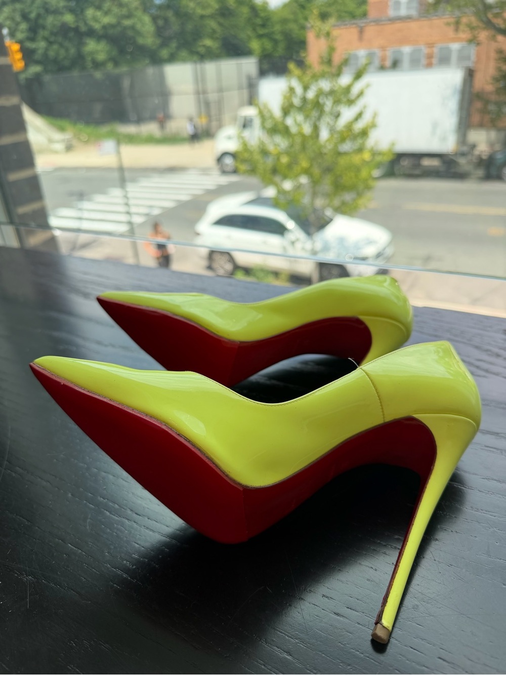 Christian Louboutin SO KATE 120 Neon Fluorescent Yellow Green Stiletto Pumps, 38 - Picture 5 of 12